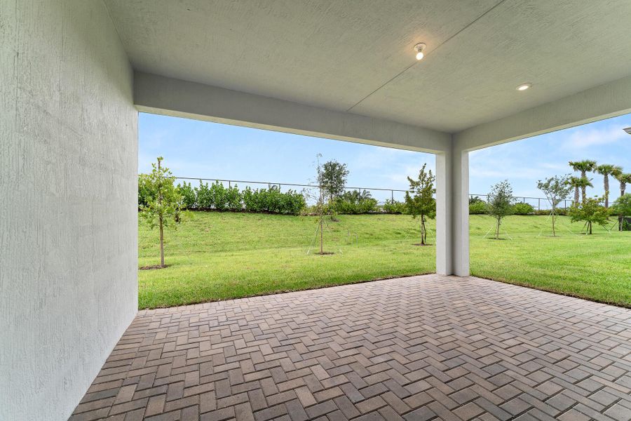 Image 22 of a home in Tradition - Telaro. Image 22 of a home in Tradition - Telaro.