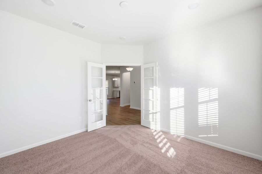 Spacious, unfurnished interior of a new home in Grand Arbor, Blythewood (Image 19).