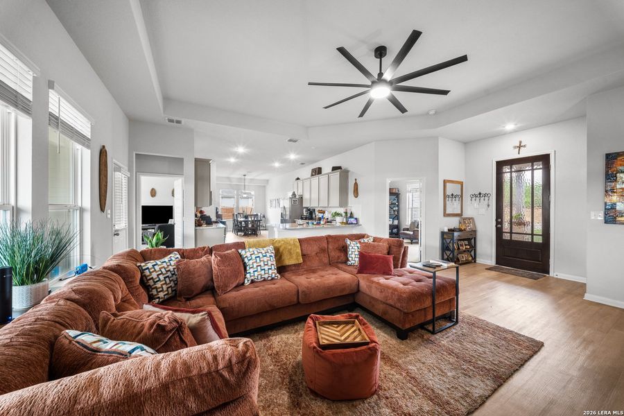 Furnished interior view inside a new home in Jordan's Ranch, San Antonio (Image 14).