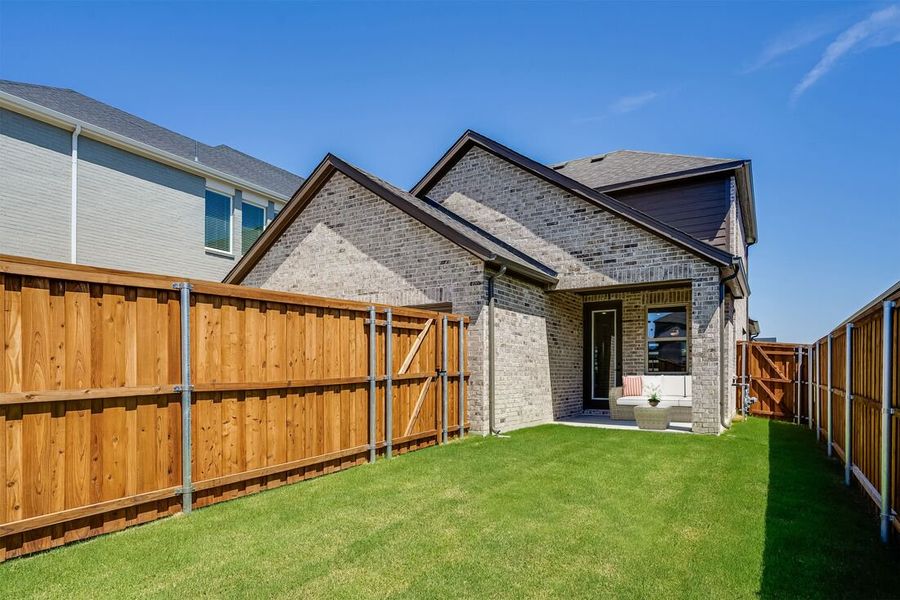 Representative exterior details of a home built from the Tartini by Taylor Morrison in Cross Creek Meadows 40s, Celina (Image 3).