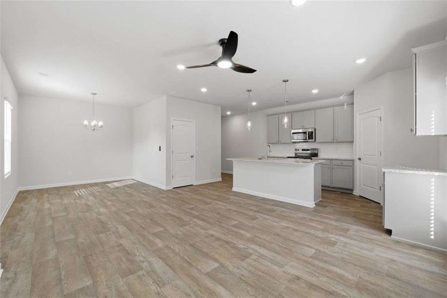 Spacious, unfurnished interior of a new home in Parkway James, Snellville (Image 21).