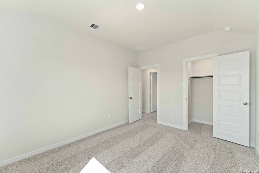 Spacious, unfurnished interior of a new home in Hunters Ranch, San Antonio (Image 24). Spacious, unfurnished interior of a new home in Hunters Ranch, San Antonio (Image 24).