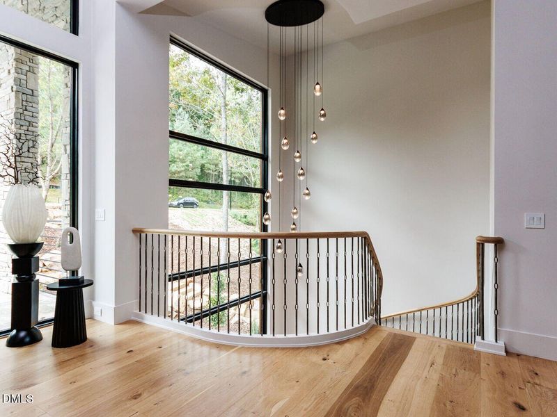 007-1280x960-staircase