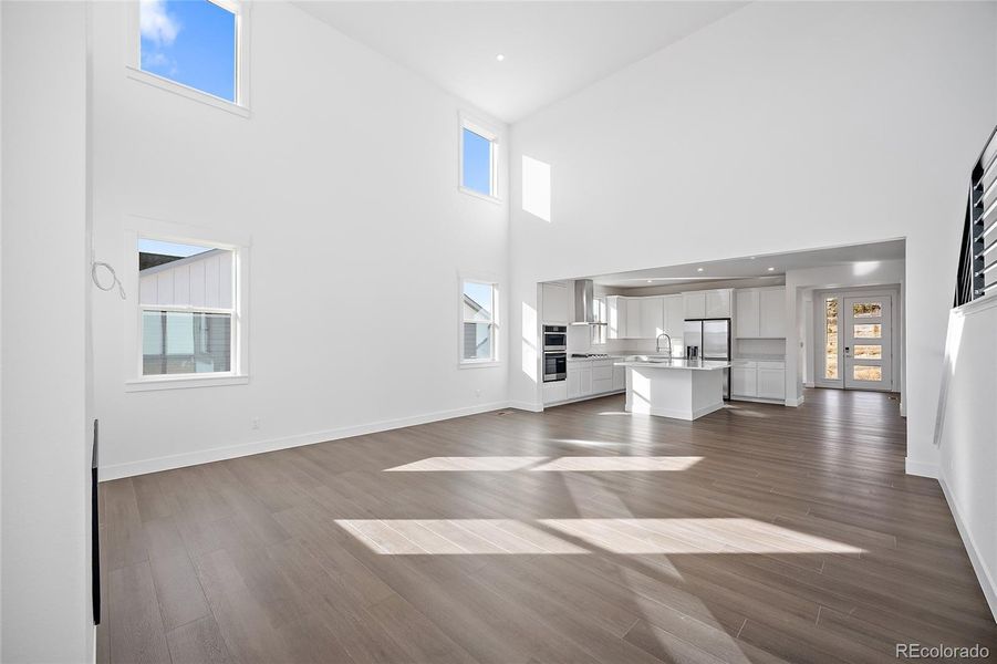 Spacious, unfurnished interior of a new home in Jackson Creek, Monument (Image 14).