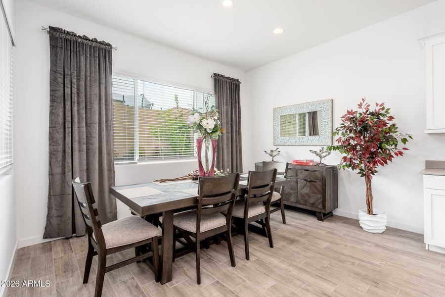 3272 W Peak View Rd - 10