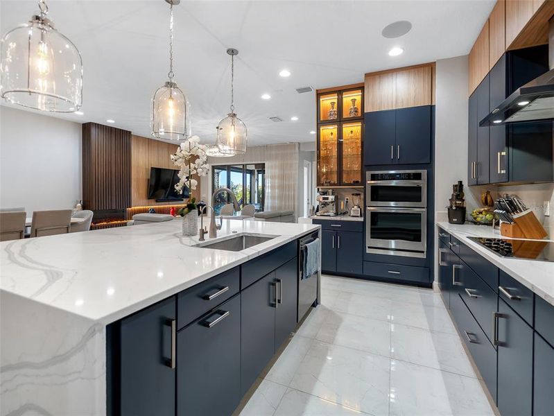 Furnished interior view inside a new home in , Orlando (Image 36).