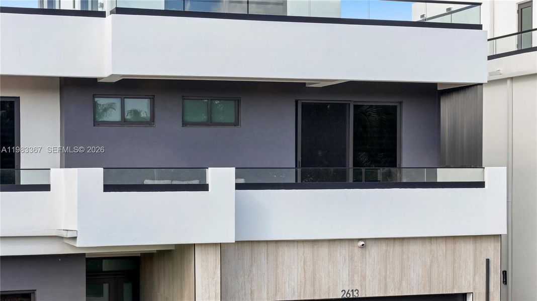 Image 91 of a home in .