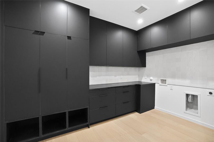 Furnished interior view inside a new home in , Austin (Image 12).