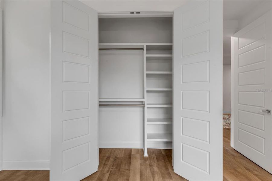 Spacious, unfurnished interior of a new home in , Edgewater (Image 15).