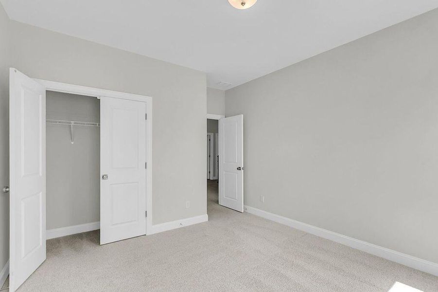 Spacious, unfurnished interior of a new home in Kings River Preserve, Hollywood (Image 19). Spacious, unfurnished interior of a new home in Kings River Preserve, Hollywood (Image 19).