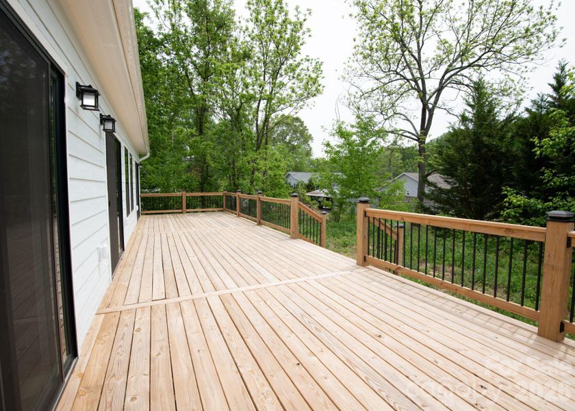 Exterior details and patio area of a home in , Hendersonville (Image 3).