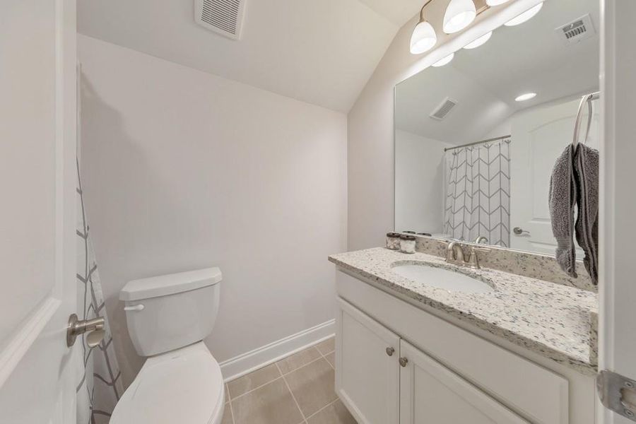 Furnished interior view inside a new home in Madeira, Acworth (Image 6).