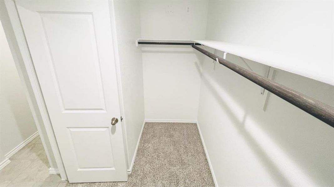 Image 17 of a home in Sunnycreek.