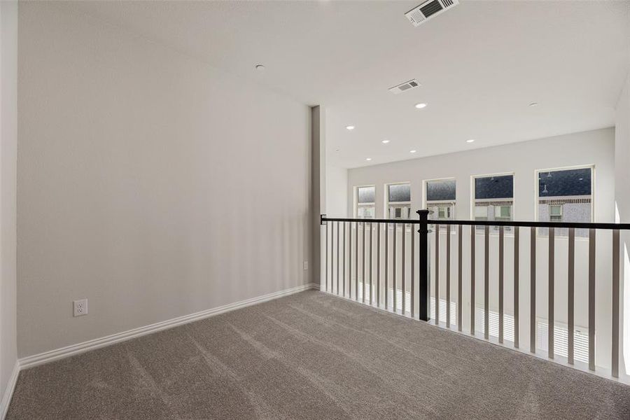 Spacious, unfurnished interior of a new home in Wade Settlement Townhomes, Frisco (Image 22).