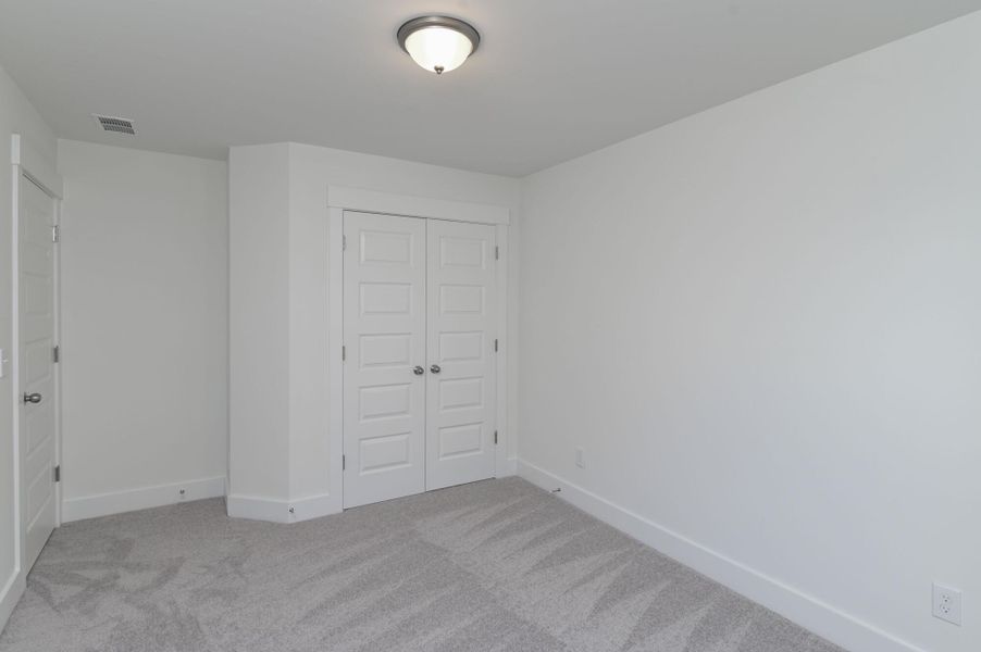 Spacious, unfurnished interior of a new home in Lake Carolina Townhomes, Columbia (Image 35).