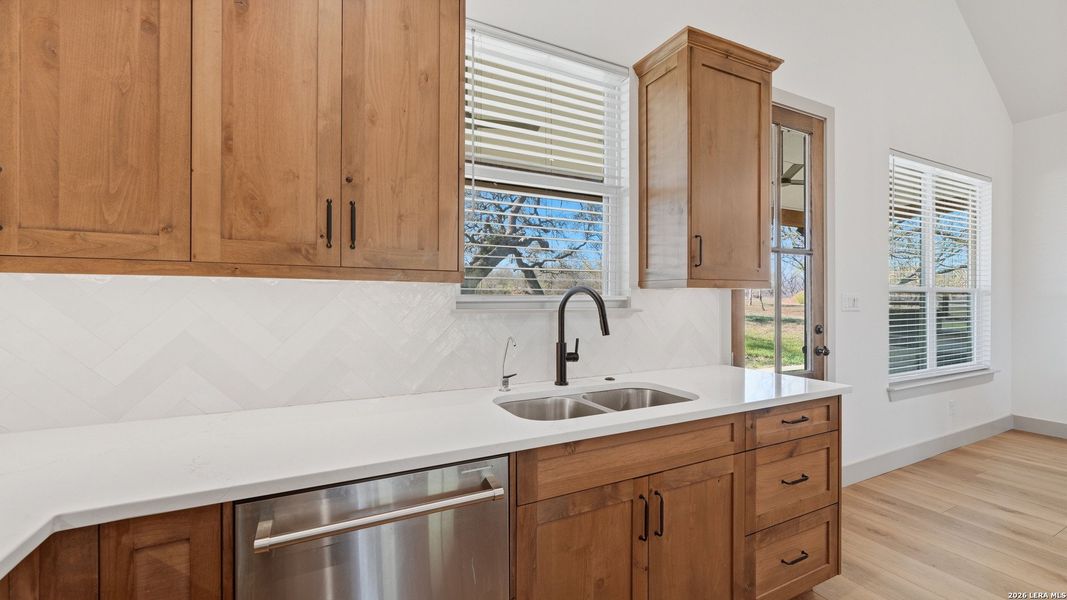 Furnished interior view inside a new home in , Seguin (Image 15).