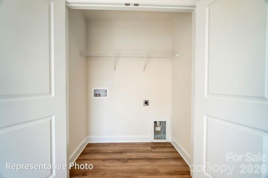Spacious, unfurnished interior of a new home in Ashton Park, Monroe (Image 16).