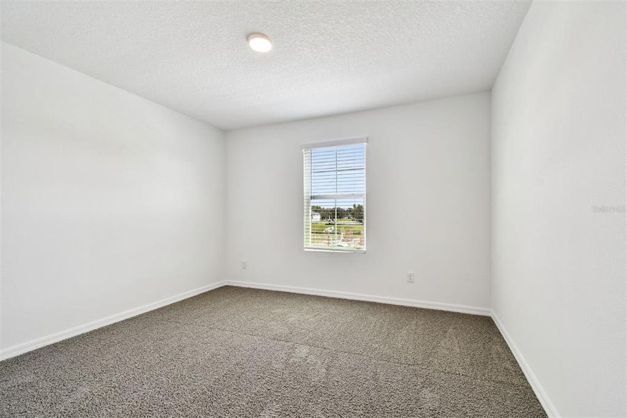 Spacious, unfurnished interior of a new home in Meadow Oaks, Hudson (Image 14).