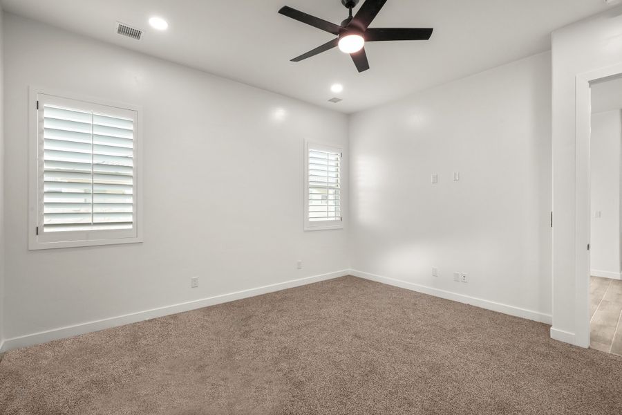 Spacious, unfurnished interior of a new home in Paseo Del Este Unit 9, El Paso (Image 28). Spacious, unfurnished interior of a new home in Paseo Del Este Unit 9, El Paso (Image 28).