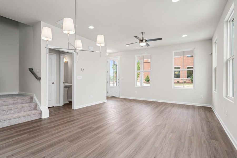 Spacious, unfurnished interior of a new home in , Auburn (Image 18).