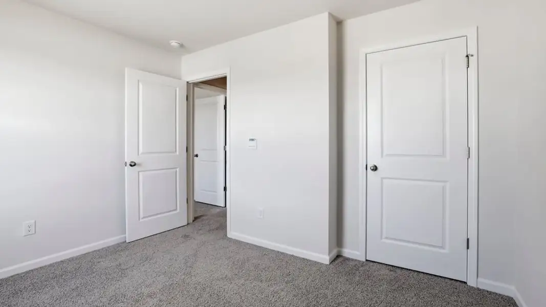 Spacious, unfurnished interior of a new home in Spring Ridge, Anderson (Image 27).