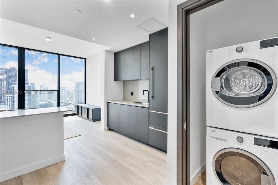 Furnished interior view inside a new home in , Miami (Image 10).