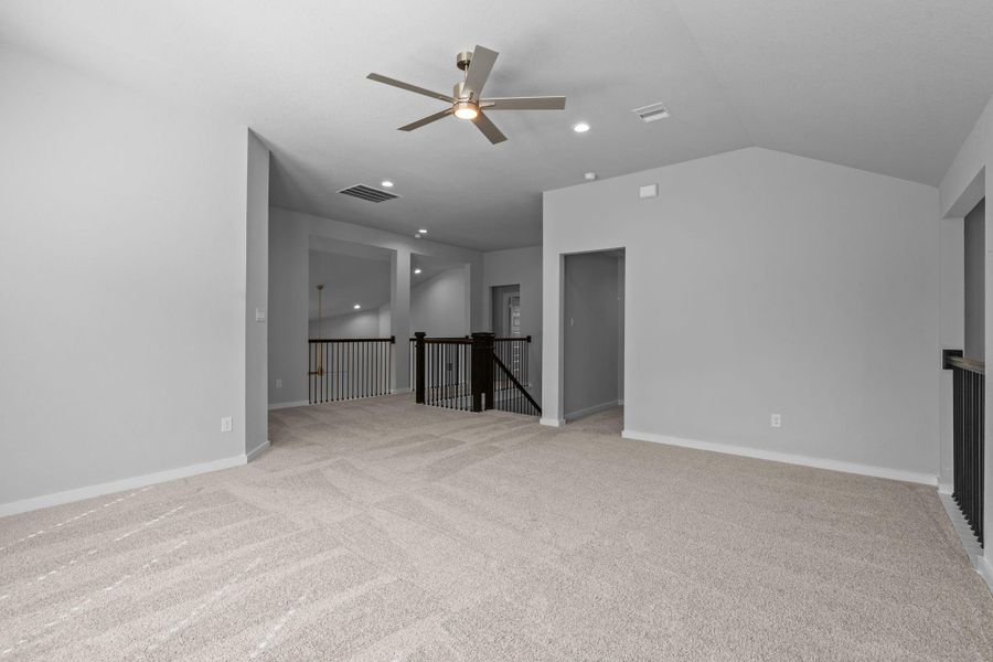 Spacious, unfurnished interior of a new home in Beacon Hill, Waller (Image 12).