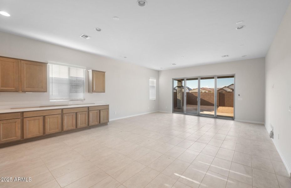 Cafe/Gathering Room Cafe/Gathering Room