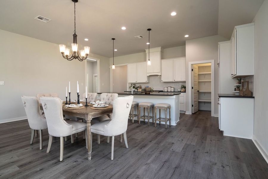 Representative furnished interior of a home built from the The Laurel by Avonley Homes in Greens Prairie Reserve, College Station (Image 9).