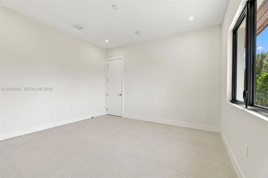 Spacious, unfurnished interior of a new home in , South Miami (Image 80).