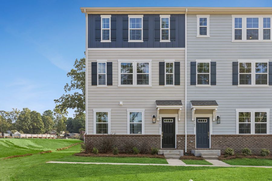 Image 27 of a home in Hill Street at Vermillion. Image 27 of a home in Hill Street at Vermillion.