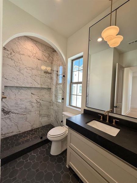 2nd Bathroom downstairs