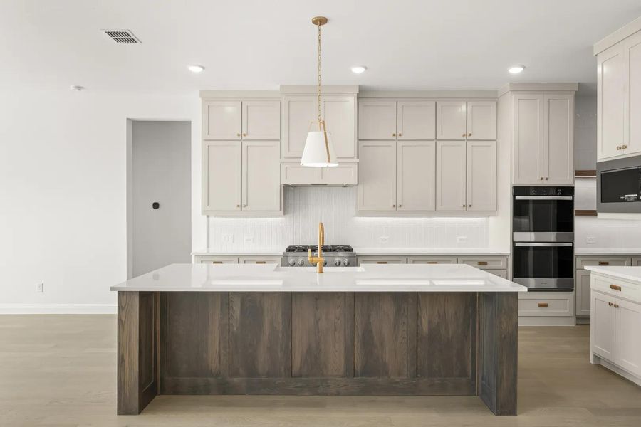 The Eastland II Kitchen
