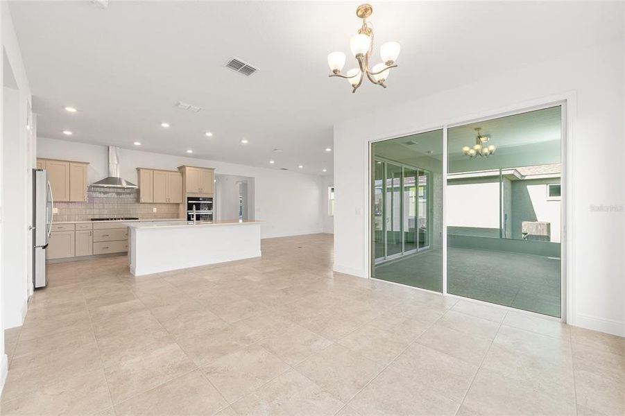 Spacious, unfurnished interior of a new home in , Ocala (Image 27).