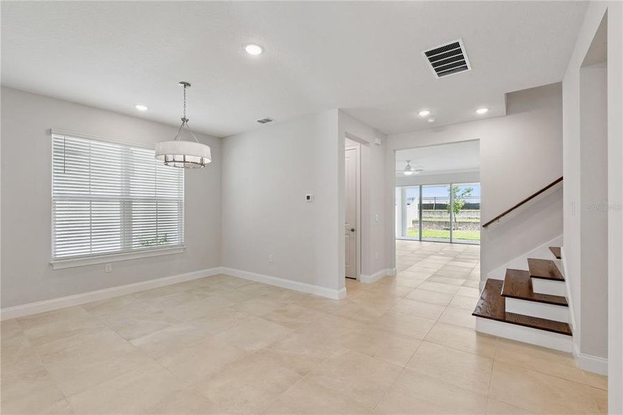 Spacious, unfurnished interior of a new home in Horizon Isle, Winter Garden (Image 26). Spacious, unfurnished interior of a new home in Horizon Isle, Winter Garden (Image 26).