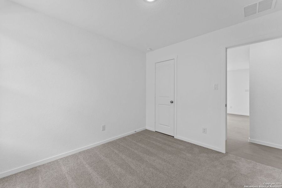 Spacious, unfurnished interior of a new home in , New Braunfels (Image 17). Spacious, unfurnished interior of a new home in , New Braunfels (Image 17).