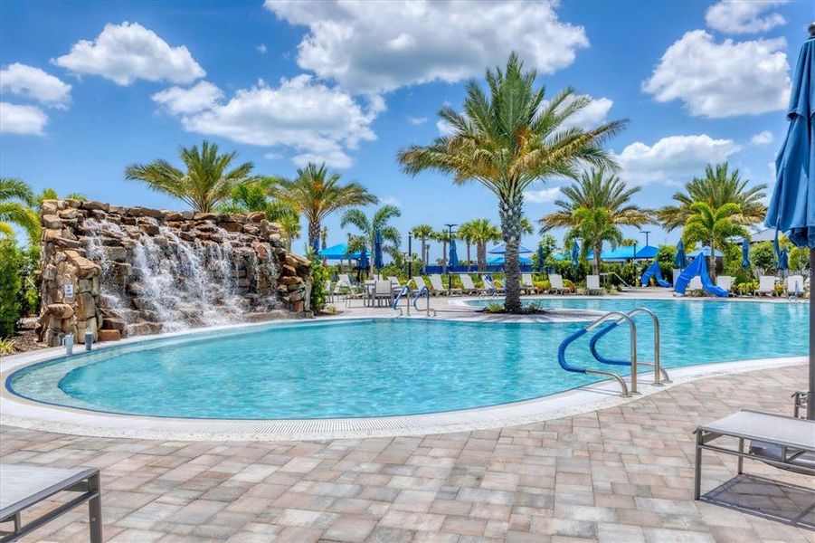 Community amenities in , Nokomis (Image 48). Community amenities in , Nokomis (Image 48).