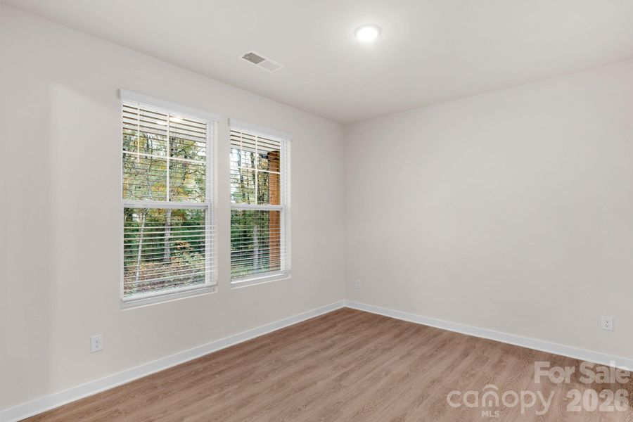Spacious, unfurnished interior of a new home in , Monroe (Image 27).
