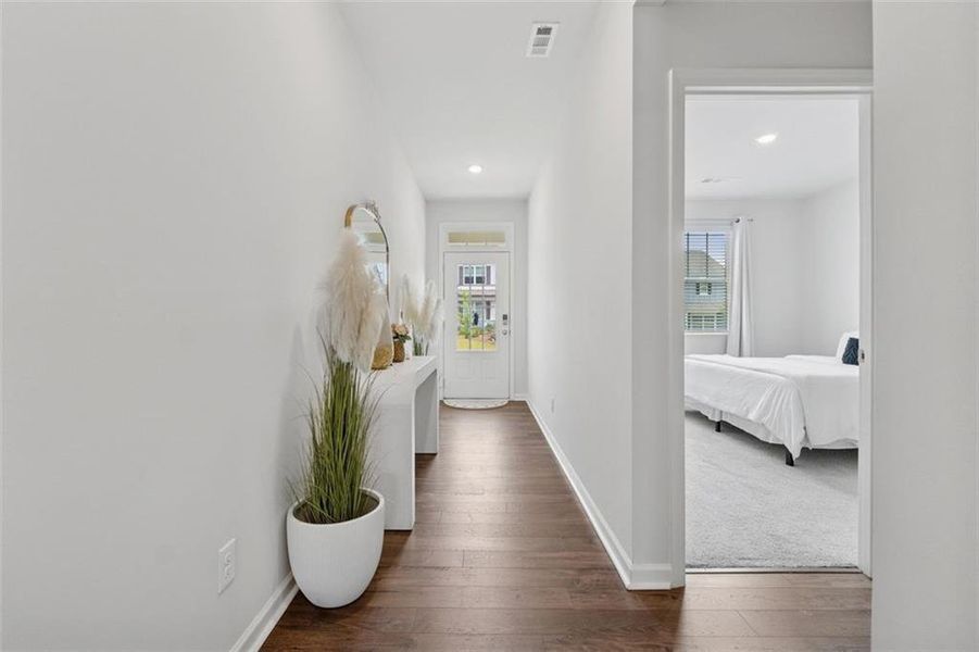 Image 32 of a home in Etowah Preserve.