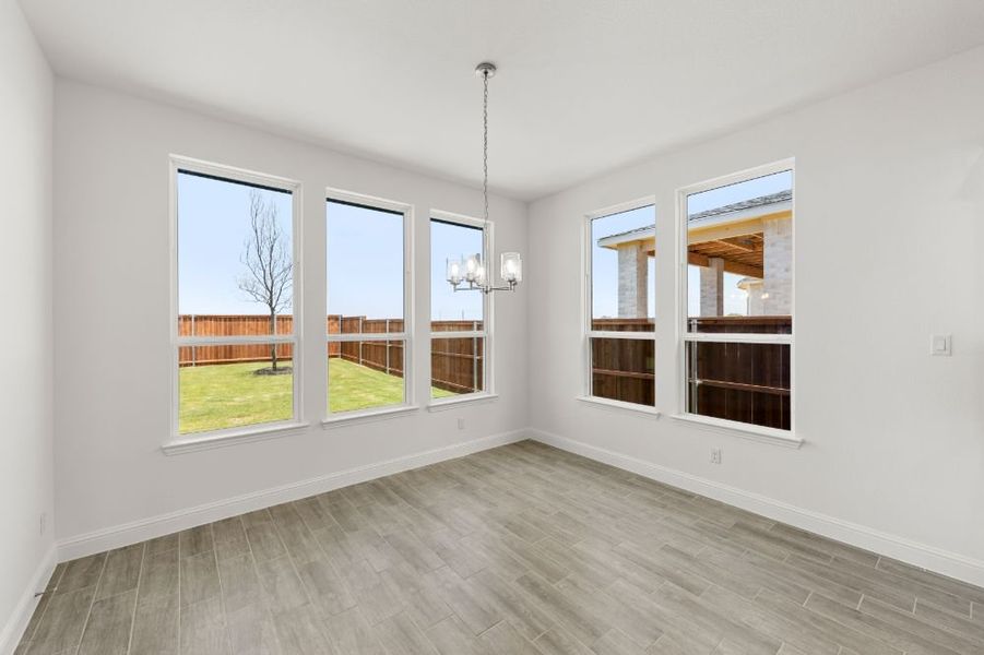 Representative unfurnished interior of a home built from the Grayson by UnionMain Homes in Cambridge Crossing, Celina (Image 39).