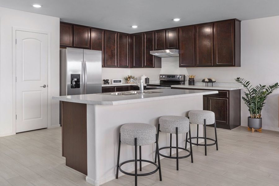 Representative furnished interior of a home built from the Plan 1576 by KB Home in Entrada Del Pueblo at Rancho Sahuarita, Sahuarita (Image 8).