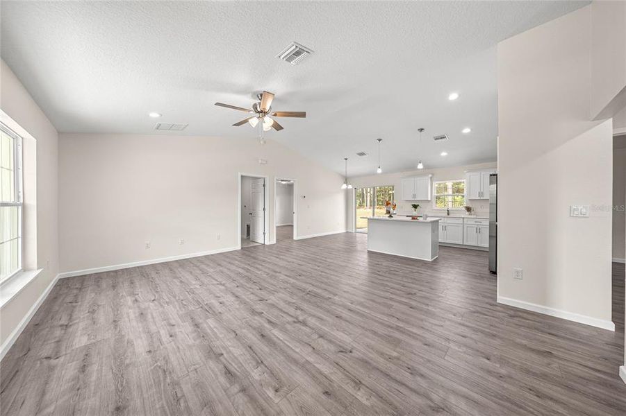 Spacious, unfurnished interior of a new home in , Citrus Springs (Image 19). Spacious, unfurnished interior of a new home in , Citrus Springs (Image 19).