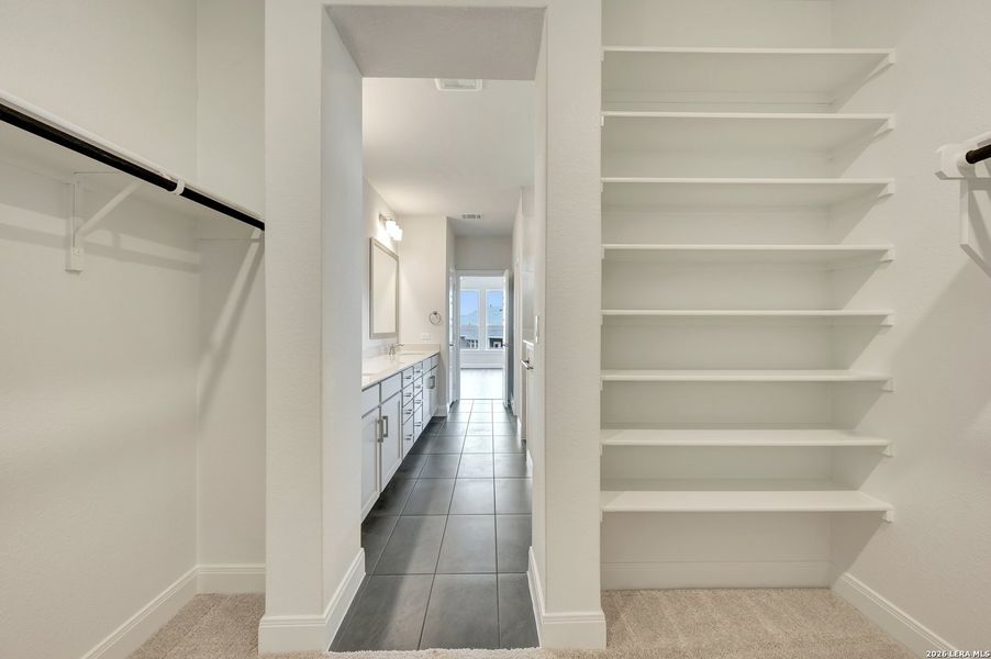 Spacious, unfurnished interior of a new home in The Crossvine 45’, Schertz (Image 32).