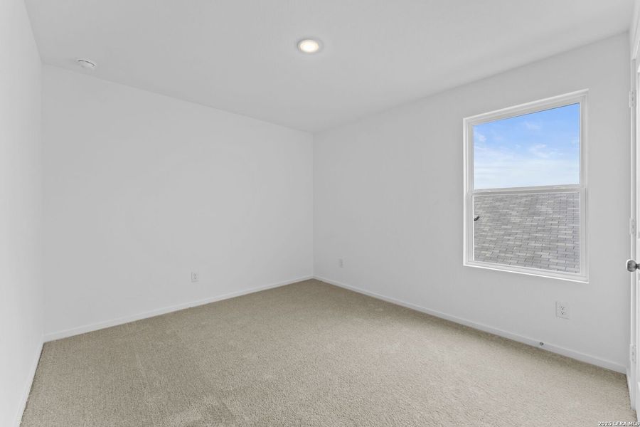 Spacious, unfurnished interior of a new home in Waterwheel, San Antonio (Image 21).