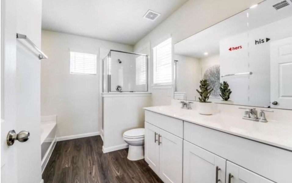 Furnished interior view inside a new home in The Pines At Seven Coves, Conroe (Image 4).