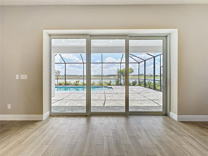 Spacious, unfurnished interior of a new home in Watercolor Place Single Family Homes, Bradenton (Image 54).