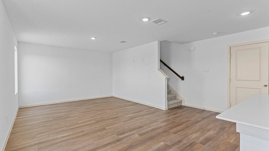 Spacious, unfurnished interior of a new home in Watermark, Alvin (Image 10). Spacious, unfurnished interior of a new home in Watermark, Alvin (Image 10).