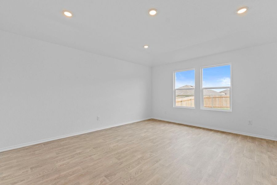Spacious, unfurnished interior of a new home in , Seguin (Image 15). Spacious, unfurnished interior of a new home in , Seguin (Image 15).