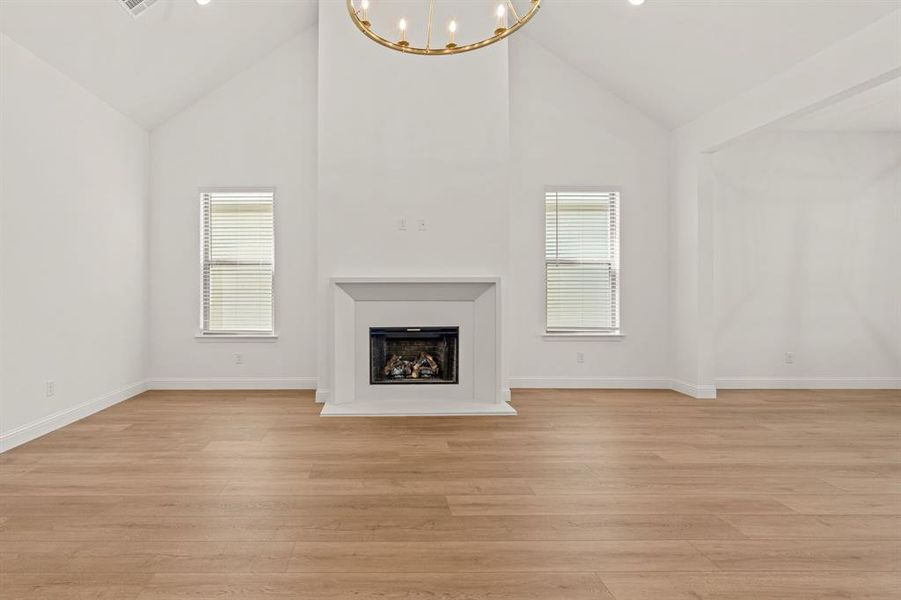 Spacious, unfurnished interior of a new home in The Bluffs at Parks of Aledo, Aledo (Image 28).