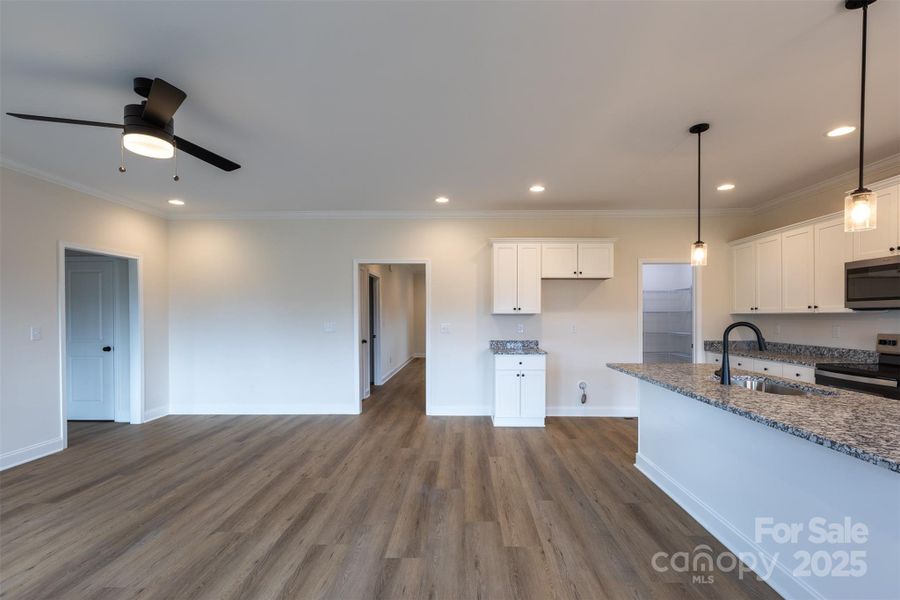 Image 42 of a home in .